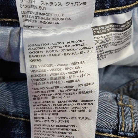 Levi's Boyfriend Medium Wash Blue Denim Jeans Size 31 - Picture 6 of 6